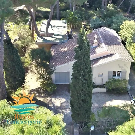 Villa La Petite Ourse-200M Plage-Clim/Wifi/Parking Вилла *